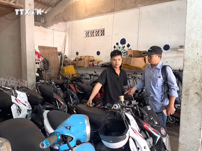 vna_potal_thang_thanh_nien_khoi_nghiep_tu_mo_hinh_sang_che_xe_lan_danh_cho_nguoi_khuyet_tat_7288872.jpeg