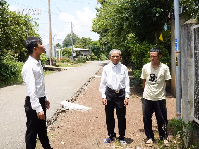 vna_potal_gia_lang_guong_mau_vung_dong_bao_thieu_so_o_huyen_phu_rieng_binh_phuoc_7557499.jpg