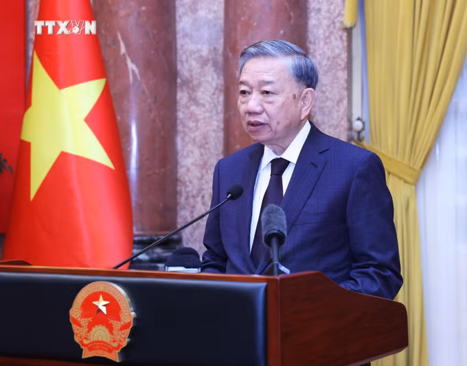 vna_potal_tong_bi_thu_chu_tich_nuoc_to_lam_gap_mat_cac_dai_bieu_tham_muu_gioi_phuc_vu_tot_giai_doan_2019-2024_7571651.jpg