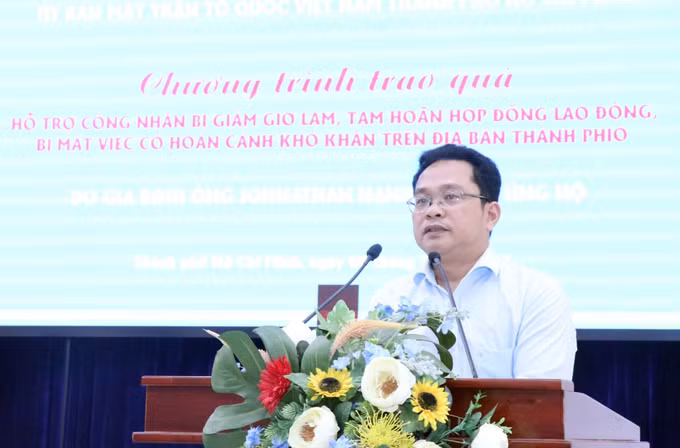 Thành phố Hồ Chí Minh hỗ trợ gia đình chính sách, công nhân có hoàn cảnh khó khăn ảnh 3