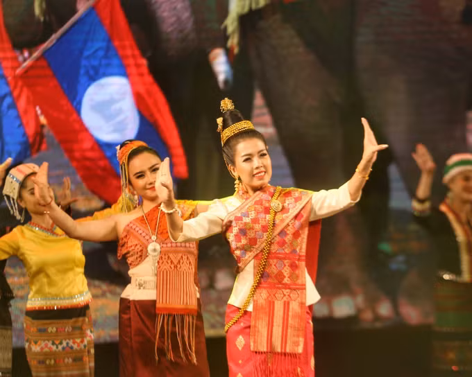 Khai mạc Tuần Văn hóa Lào tại Việt Nam ảnh 9