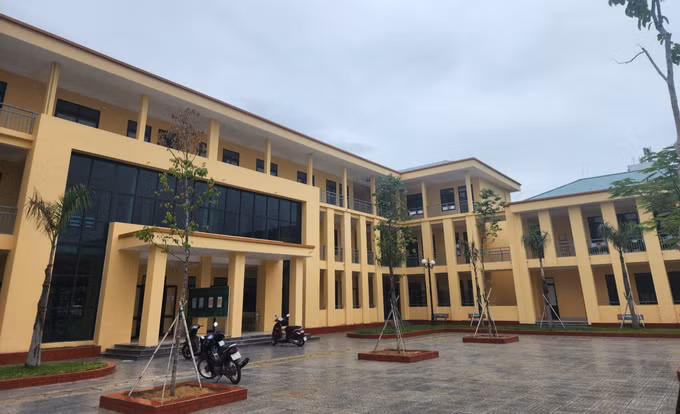 Năm học mới 2023 - 2024: Nghệ An nỗ lực đảm bảo dạy và học cho số học sinh tăng đột biến ảnh 2