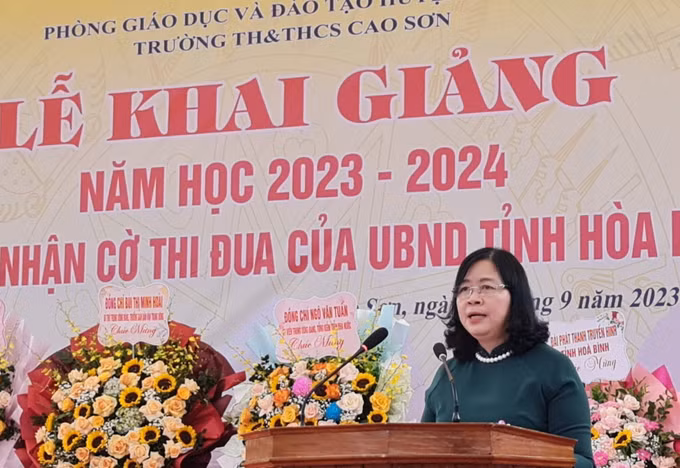 Bí thư Trung ương Đảng Bùi Thị Minh Hoài: Quan tâm đầu tư phát triển giáo dục vùng sâu, vùng xa, vùng khó khăn ảnh 3
