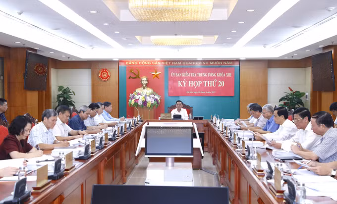 Kỳ họp thứ 20 của Ủy ban Kiểm tra Trung ương: Cảnh cáo Ban Thường vụ Đảng ủy Viện Hàn lâm Khoa học xã hội Việt Nam các nhiệm kỳ 2015 - 2020, 2020 - 2025 ảnh 1