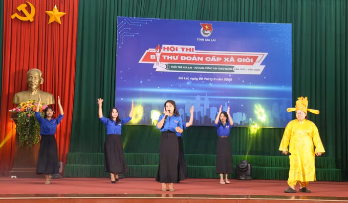 Thí sinh tham gia phần thi năng khiếu tại Hội thi Bí thư đoàn cấp xã giỏi tỉnh Gia Lai lần thứ I năm 2025.