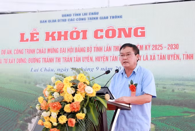 Phó Chủ tịch UBND tỉnh Lai Châu Giàng A Tính phát biểu chỉ đạo. Ảnh: Quý Trung/TTXVN