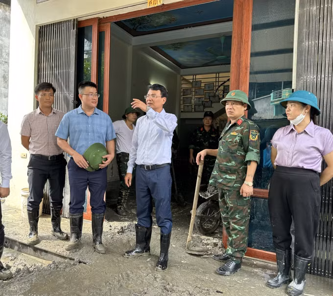 Phối hợp khắc phục sự cố vỡ cống tràn hồ thải Nhà máy tuyển quặng đồng Tả Phời ảnh 6