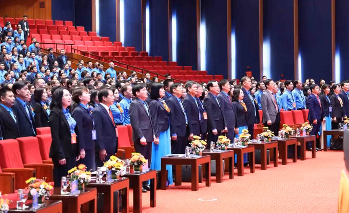 Ngày làm việc đầu tiên Đại hội XIII Công đoàn Việt Nam ảnh 4